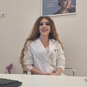 Dr.ssa Sara Lambiase Dermatologo